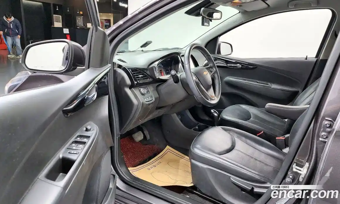 Chevrolet Spark 2016 1.0 Автомат в Москве № 62364, фото 4