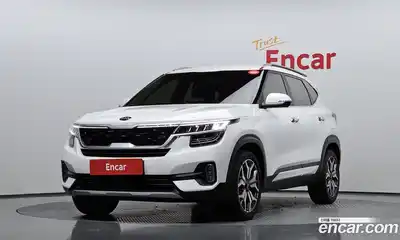 Kia Seltos 2021 1.6 Автомат в Москве № 73138, миниатюра 2