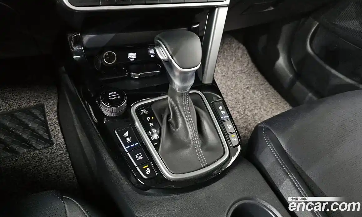 Kia Seltos 2021 1.6 Автомат в Москве № 73138, фото 5