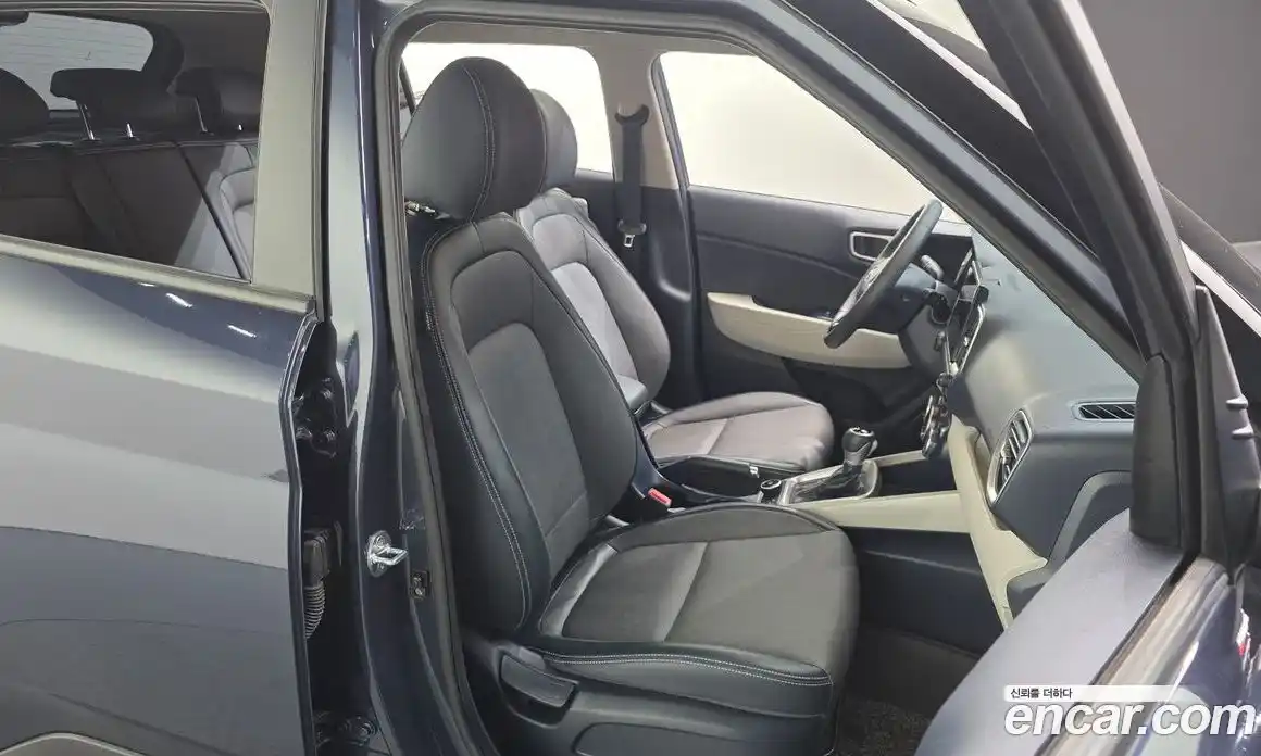 Hyundai Venue 2020 1.6 Автомат в Москве № 89304, фото 10