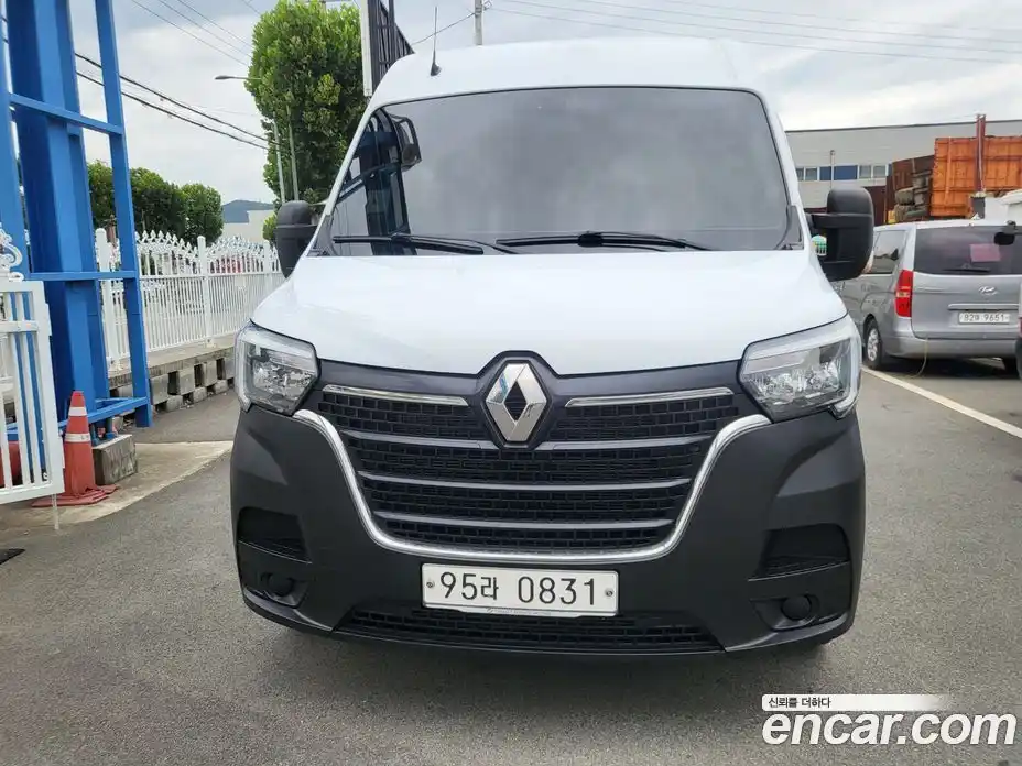 Renault Master 2020 2.3 Механическая в Москве № 101613, фото 1