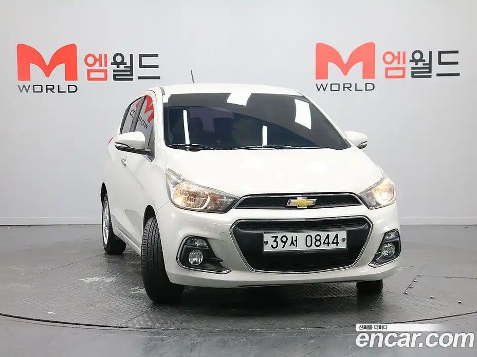 Chevrolet Spark 2016 1.0 Автомат в Москве № 103764, фото 2
