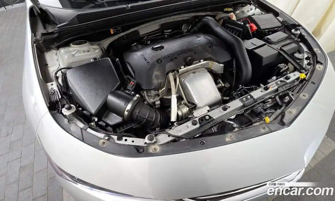 Chevrolet Malibu 2017 2.0 Автомат в Москве № 104885, фото 9