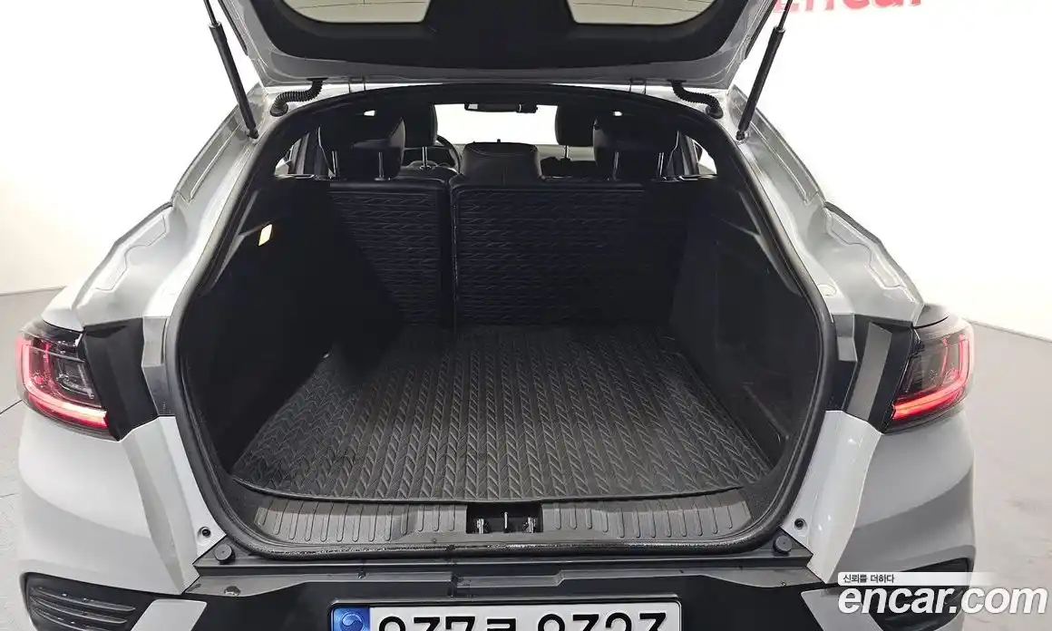 Renault Arkana 2025 1.6 Автомат в Москве № 106916, фото 19