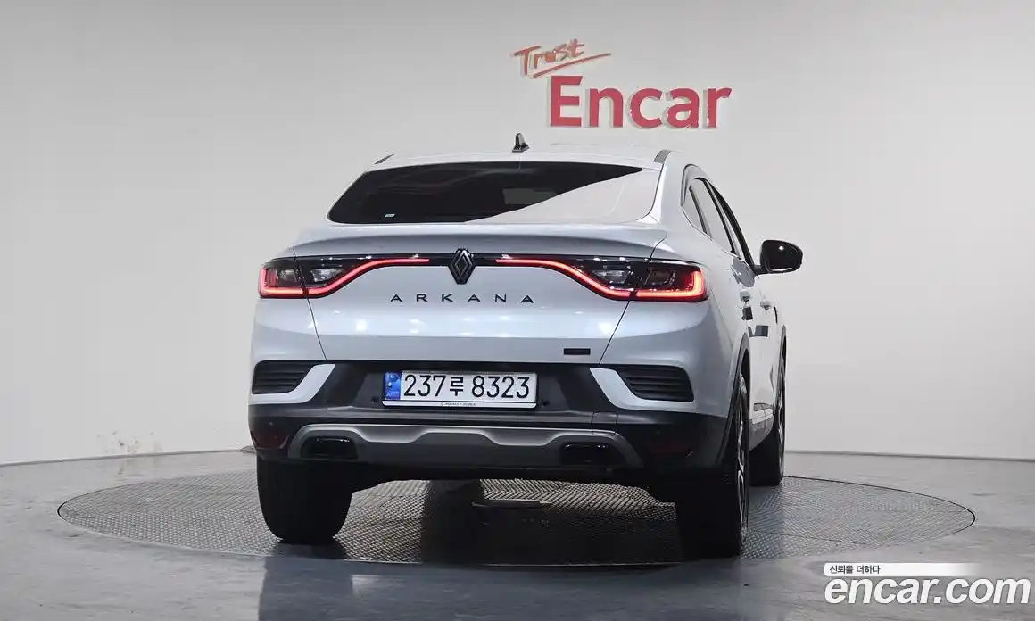 Renault Arkana 2025 1.6 Автомат в Москве № 106916, фото 3