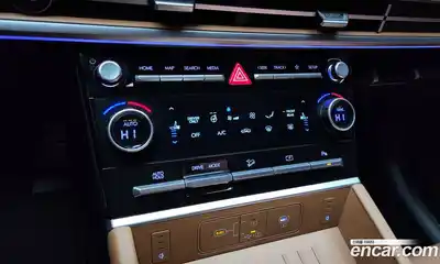 Hyundai Santa Fe 2024 1.6 Автомат в Москве № 107676, миниатюра 6