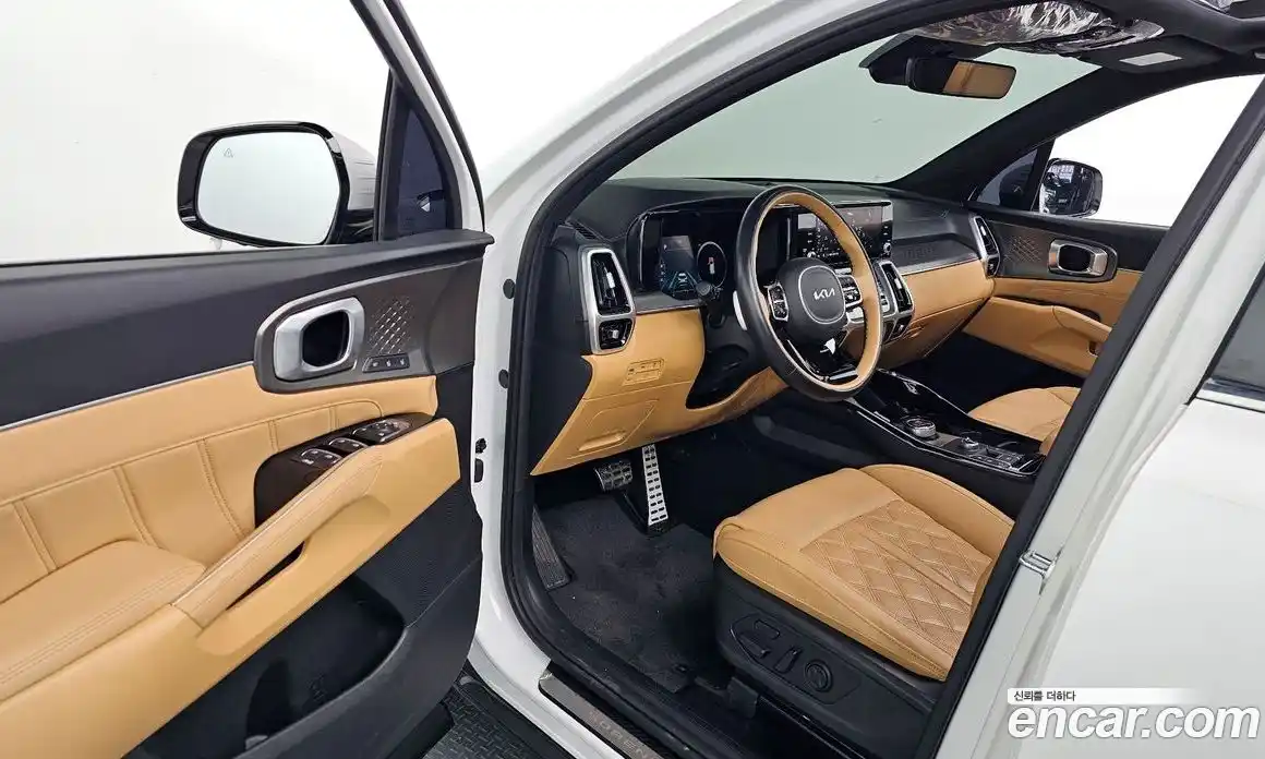 Kia Sorento 2022 1.6 Автомат в Москве № 107926, фото 11