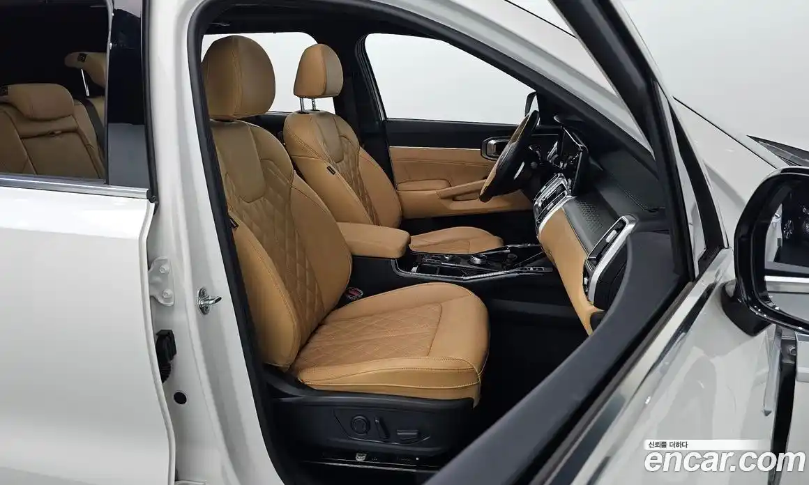 Kia Sorento 2022 1.6 Автомат в Москве № 107926, фото 20