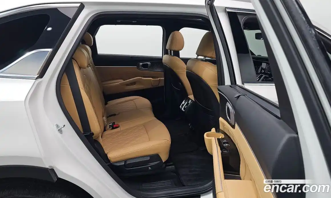 Kia Sorento 2022 1.6 Автомат в Москве № 107926, фото 10