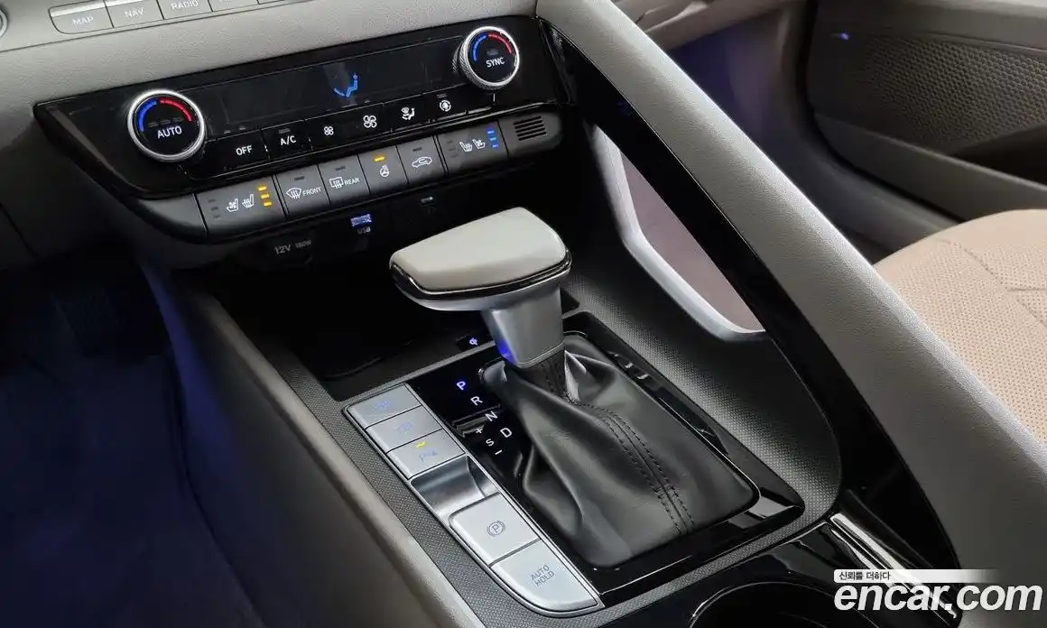 Hyundai Avante 2024 1.6 Автомат в Москве № 111606, фото 20