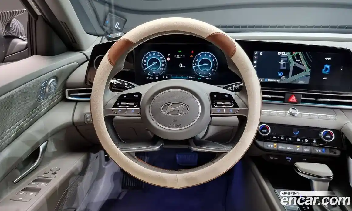 Hyundai Avante 2024 1.6 Автомат в Москве № 111606, фото 9