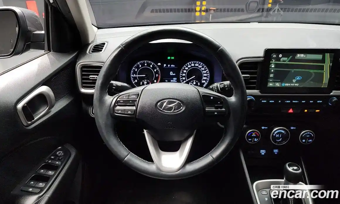 Hyundai Venue 2020 1.6 Автомат в Москве № 112310, фото 20