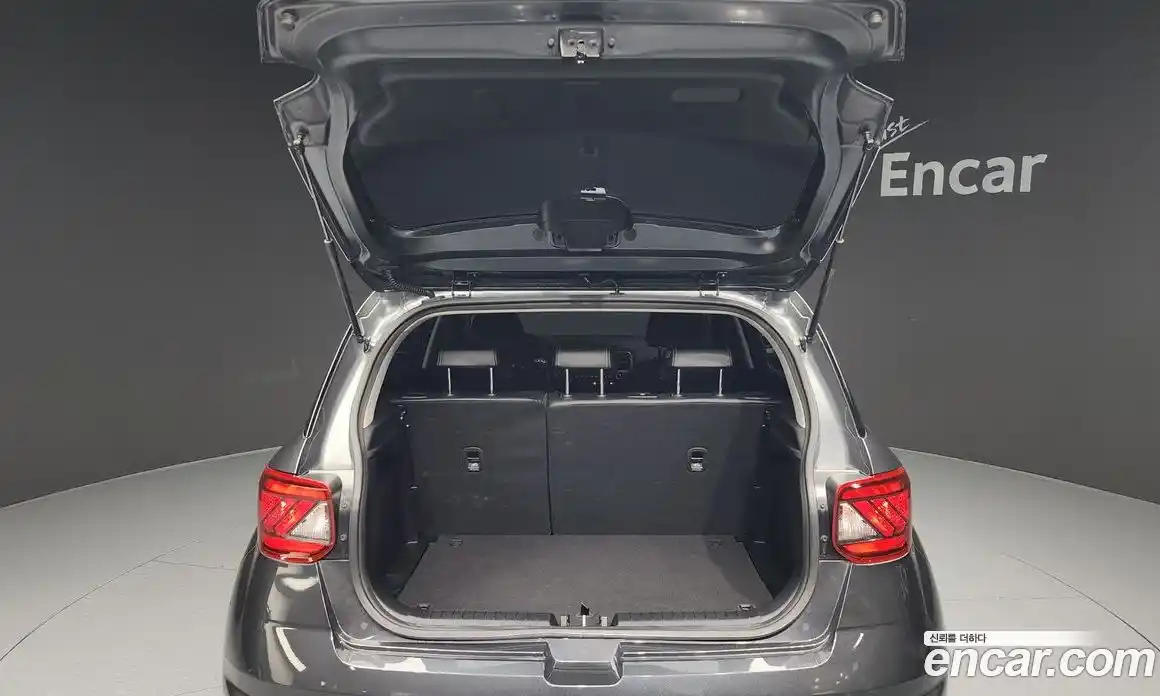 Hyundai Venue 2020 1.6 Автомат в Москве № 112310, фото 9