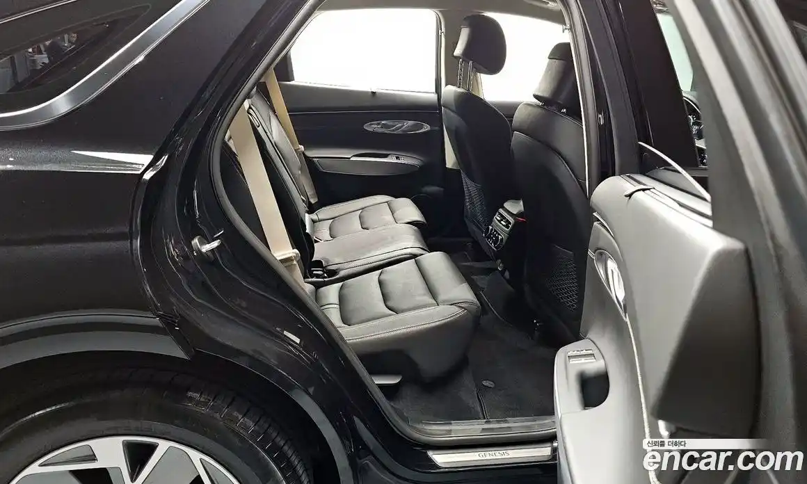 Genesis GV70 2022 0.1 Автомат в Москве № 114512, фото 12