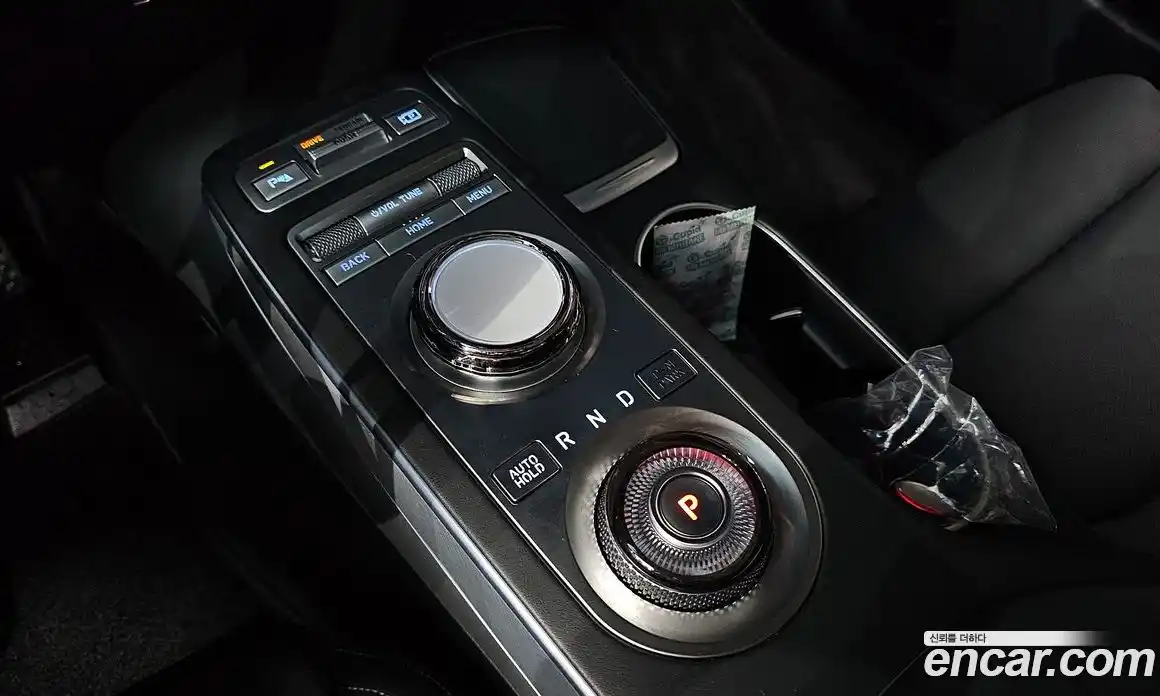 Genesis GV70 2022 0.1 Автомат в Москве № 114512, фото 4