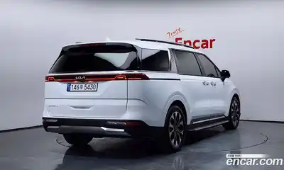 Kia Canival 2023 2.2 Автомат в Москве № 115515, миниатюра 2