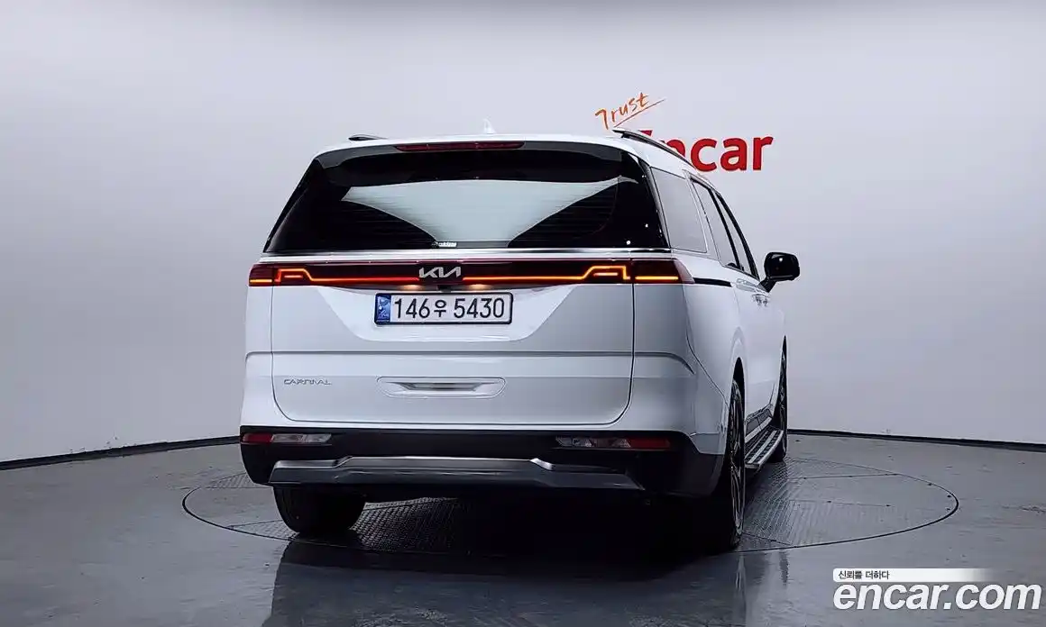 Kia Canival 2023 2.2 Автомат в Москве № 115515, фото 4