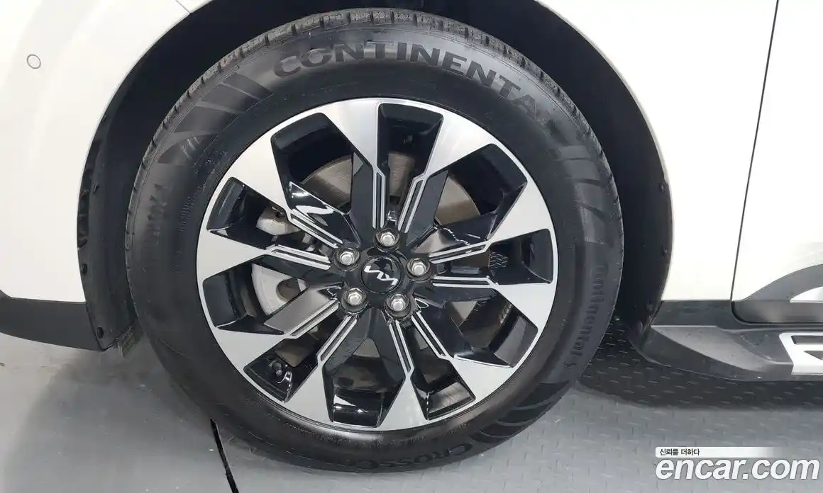 Kia Canival 2023 2.2 Автомат в Москве № 115515, фото 5