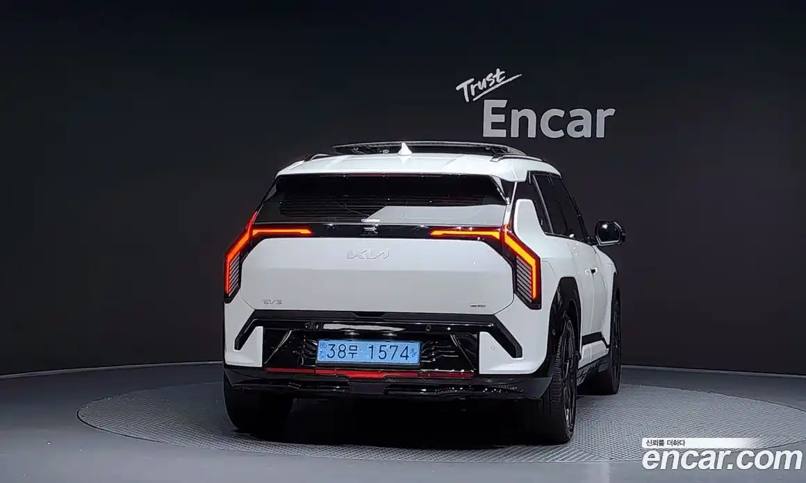 Kia EV3 2025 0.2 Автомат в Москве № 121744, фото 4