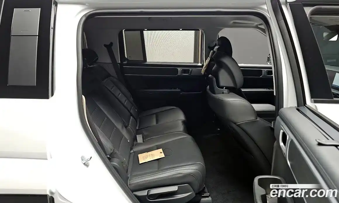 Hyundai Santa Fe 2024 1.6 Автомат в Москве № 122647, фото 11