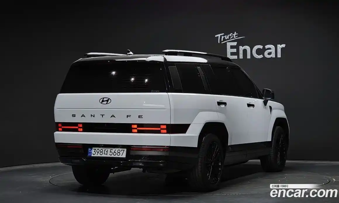 Hyundai Santa Fe 2024 1.6 Автомат в Москве № 122647, фото 2