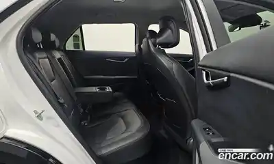 Kia Niro 2024 1.6 Автомат в Москве № 124087, миниатюра 8