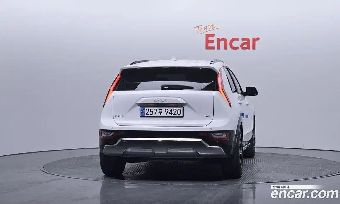 Kia Niro 2024 1.6 Автомат в Москве № 124087, фото 9