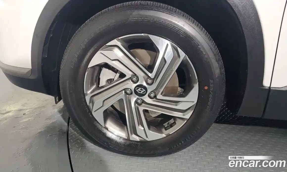 Hyundai Santa Fe 2021 2.5 Автомат в Москве № 126118, фото 9