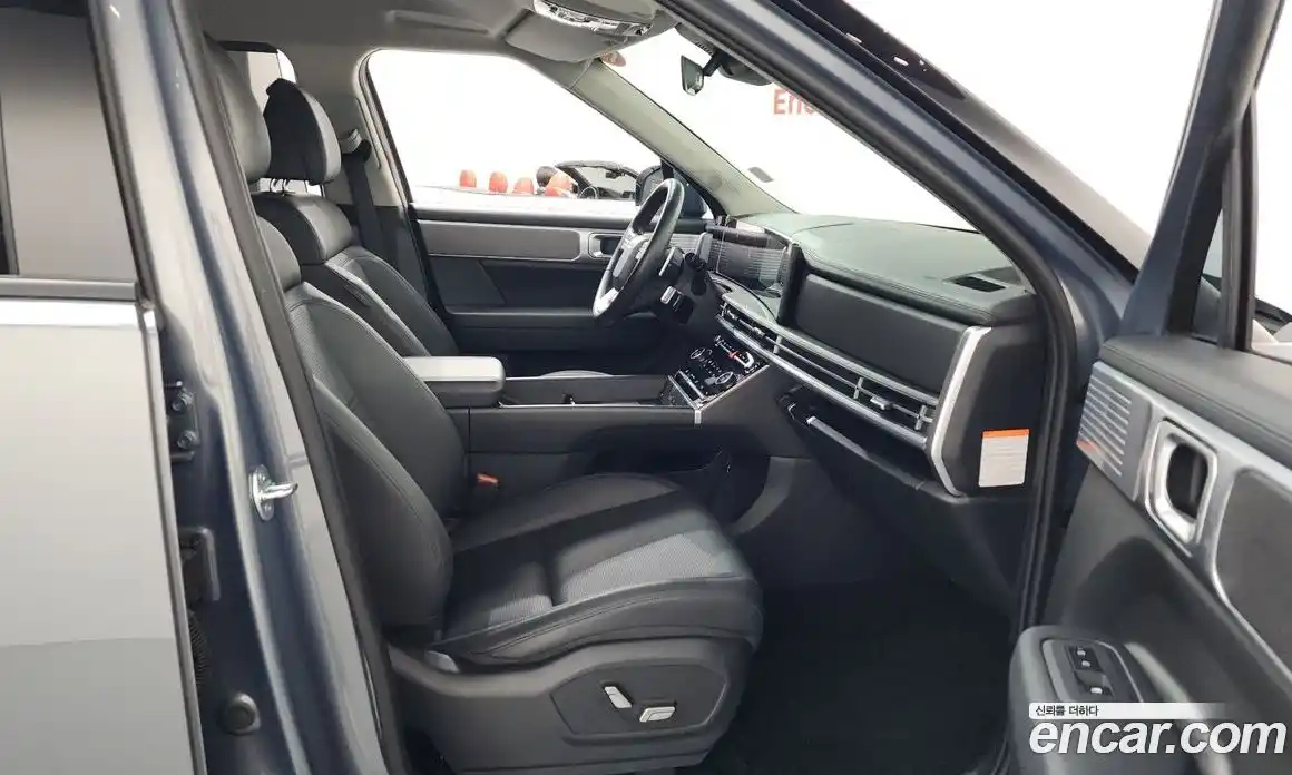 Hyundai Santa Fe 2024 1.6 Автомат в Москве № 128768, фото 11