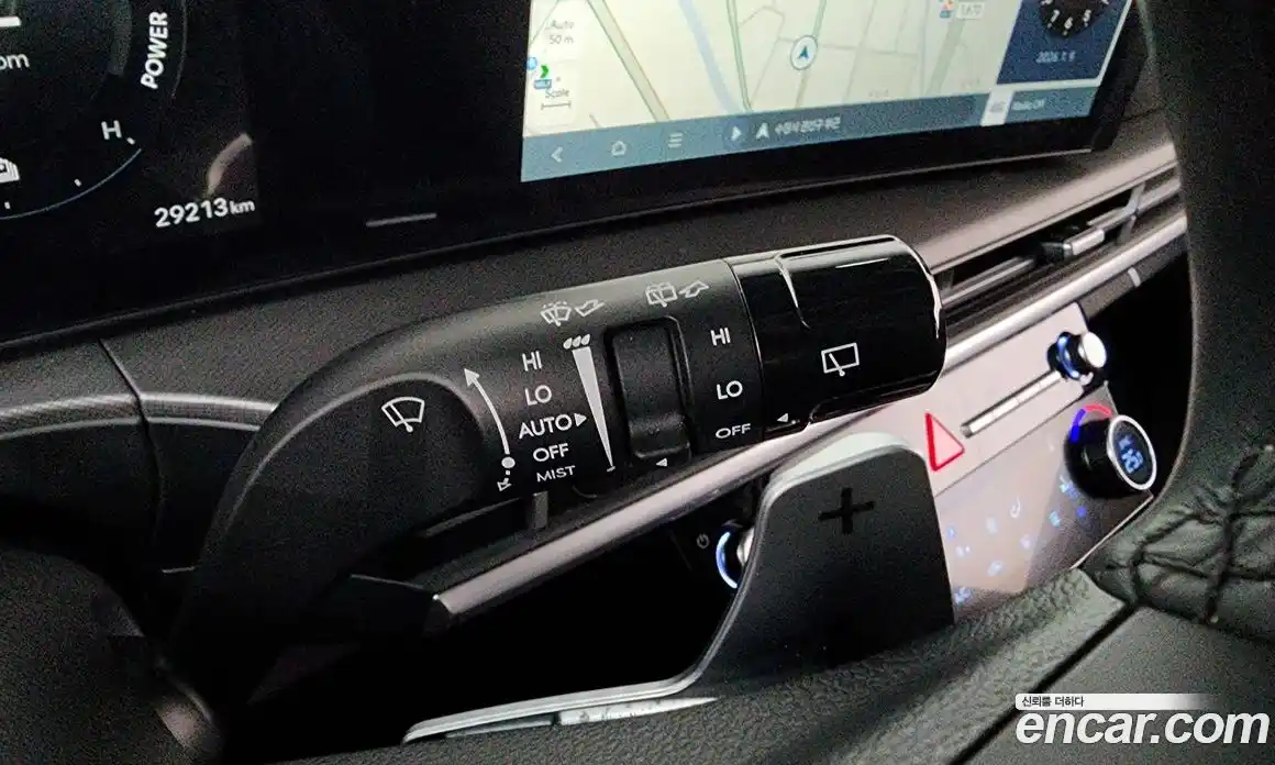 Hyundai Santa Fe 2024 1.6 Автомат в Москве № 128768, фото 18