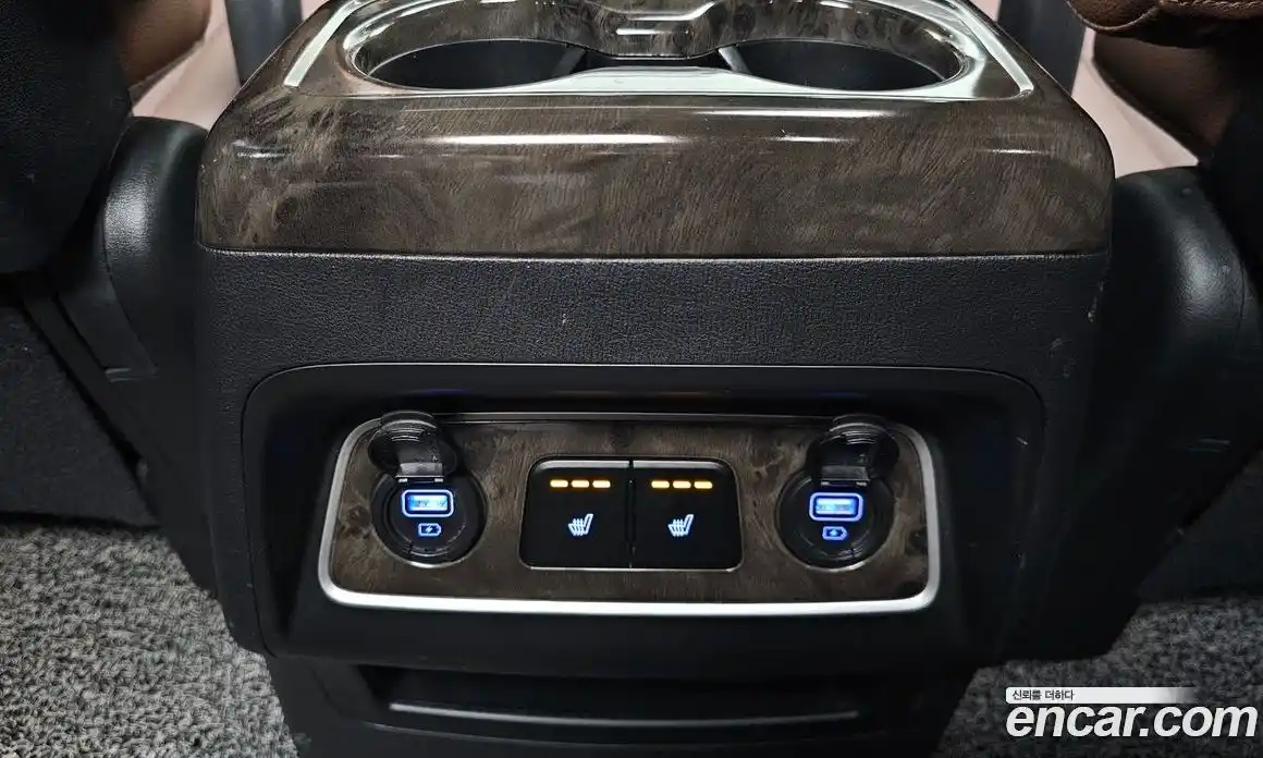 Hyundai Starex 2021 2.5 Автомат в Москве № 130341, фото 19