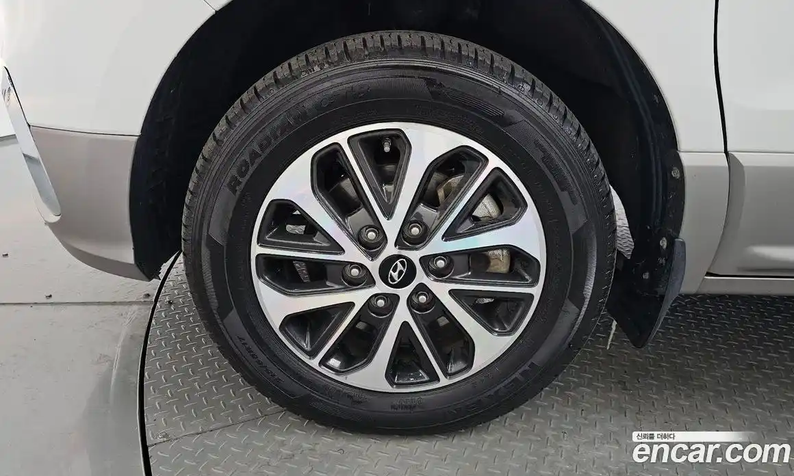 Hyundai Starex 2021 2.5 Автомат в Москве № 130341, фото 5