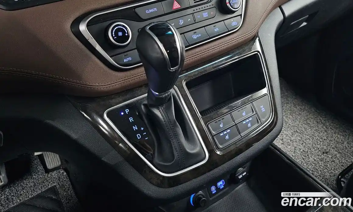 Hyundai Starex 2021 2.5 Автомат в Москве № 130341, фото 9