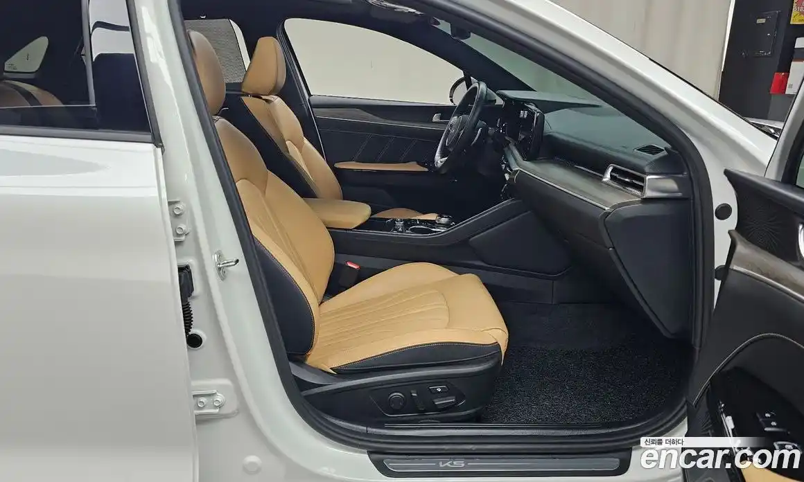 Kia K5 2023 1.6 Автомат в Москве № 132226, фото 13