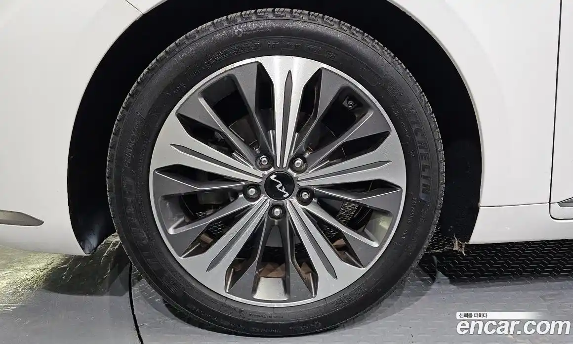 Kia K8 2022 1.6 Автомат в Москве № 133108, фото 12