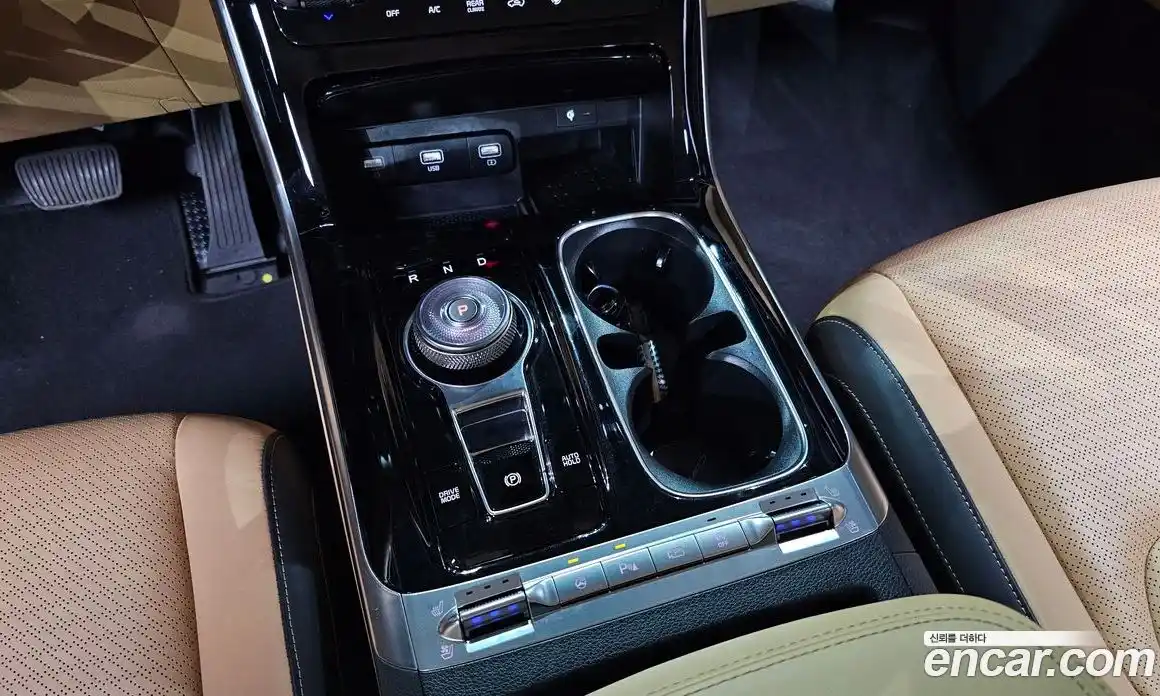 Kia Canival 2021 2.2 Автомат в Москве № 13507, фото 1