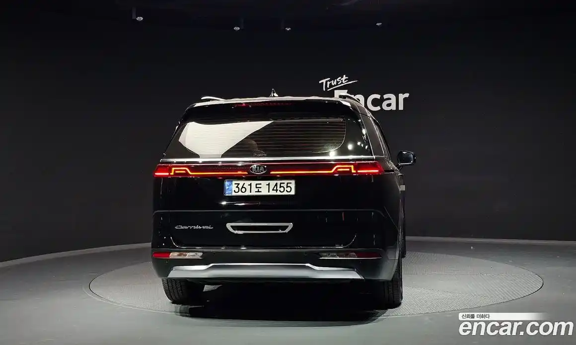 Kia Canival 2021 2.2 Автомат в Москве № 13507, фото 10