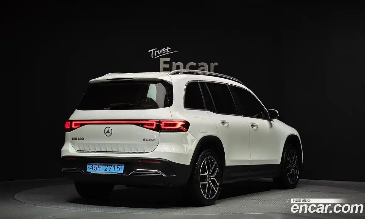 Mercedes-Benz EQB 2023 0.2 Автомат в Москве № 137701, фото 13