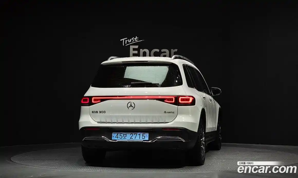 Mercedes-Benz EQB 2023 0.2 Автомат в Москве № 137701, фото 8