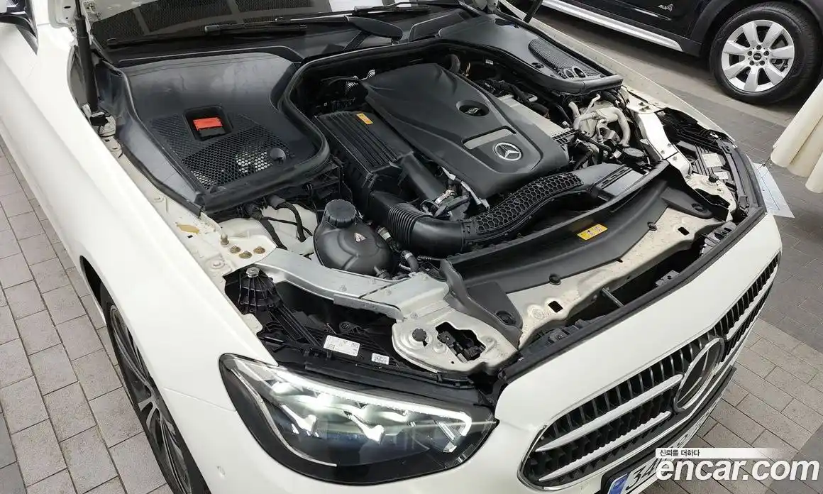 Mercedes-Benz E-Class 2021 2.0 Автомат в Москве № 139926, фото 6