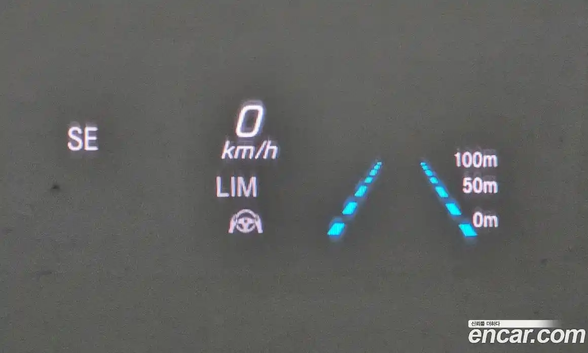 Mercedes-Benz E-Class 2023 3.0 Автомат в Москве № 141725, фото 9