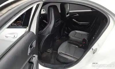 Mercedes-Benz A-Class 2018 1.6 Автомат в Москве № 142520, миниатюра 9