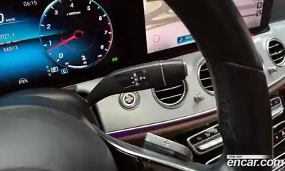 Mercedes-Benz E-Class 2021 2.0 Автомат в Москве № 150938, миниатюра 12