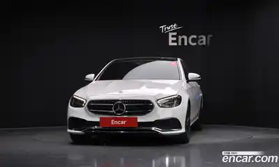 Mercedes-Benz E-Class 2021 2.0 Автомат в Москве № 150938, миниатюра 2