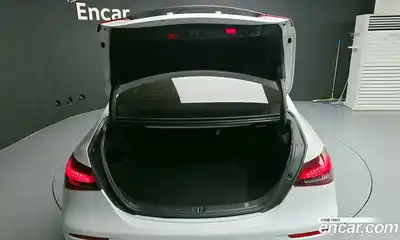 Mercedes-Benz E-Class 2021 2.0 Автомат в Москве № 150938, миниатюра 8