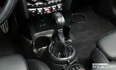 Mini Cooper 2018 1.5 Автомат в Москве № 153594, миниатюра 3