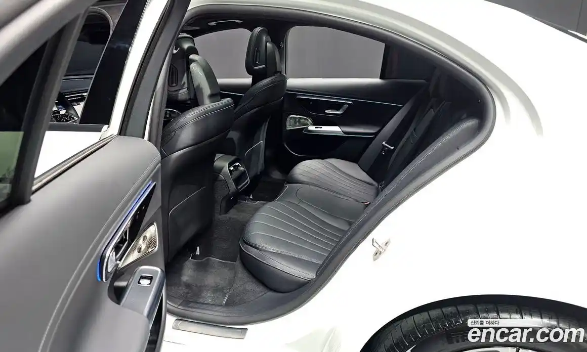 Mercedes-Benz E-Class 2025 2.0 Автомат в Москве № 160178, фото 1