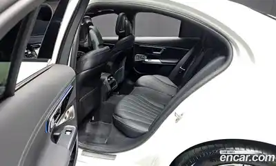 Mercedes-Benz E-Class, 2025