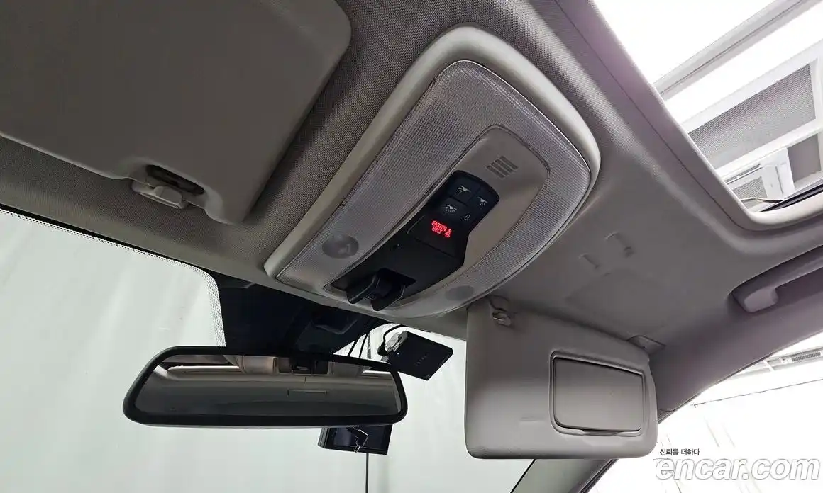 Volvo C30 2011 2.0 Автомат в Москве № 161926, фото 16