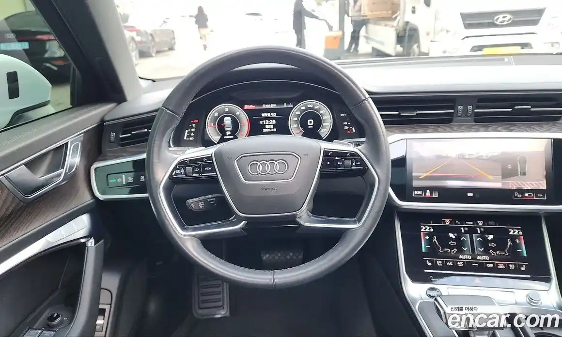 Audi A6 2023 2.0 Автомат в Москве № 163951, фото 12